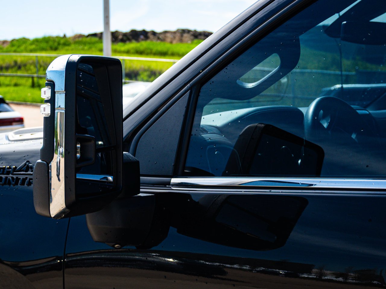 2023 Chevrolet Silverado 3500HD 4WD Crew Cab 159 High Country Black Sherwood Park - photo #6