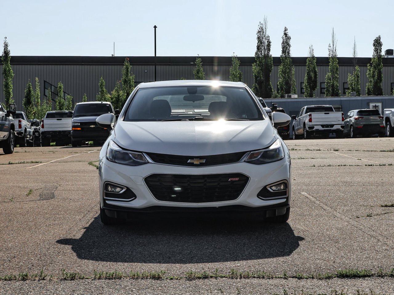 2018 Chevrolet Cruze 4dr Sdn 1.4L LT w/1SD White Sherwood Park - photo #2