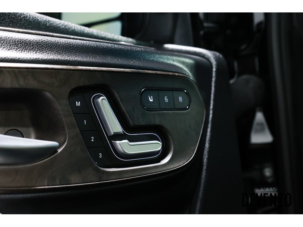 2022 Mercedes-Benz Sprinter fourgonnette utilitaire Black Saint-Eustache - photo #9
