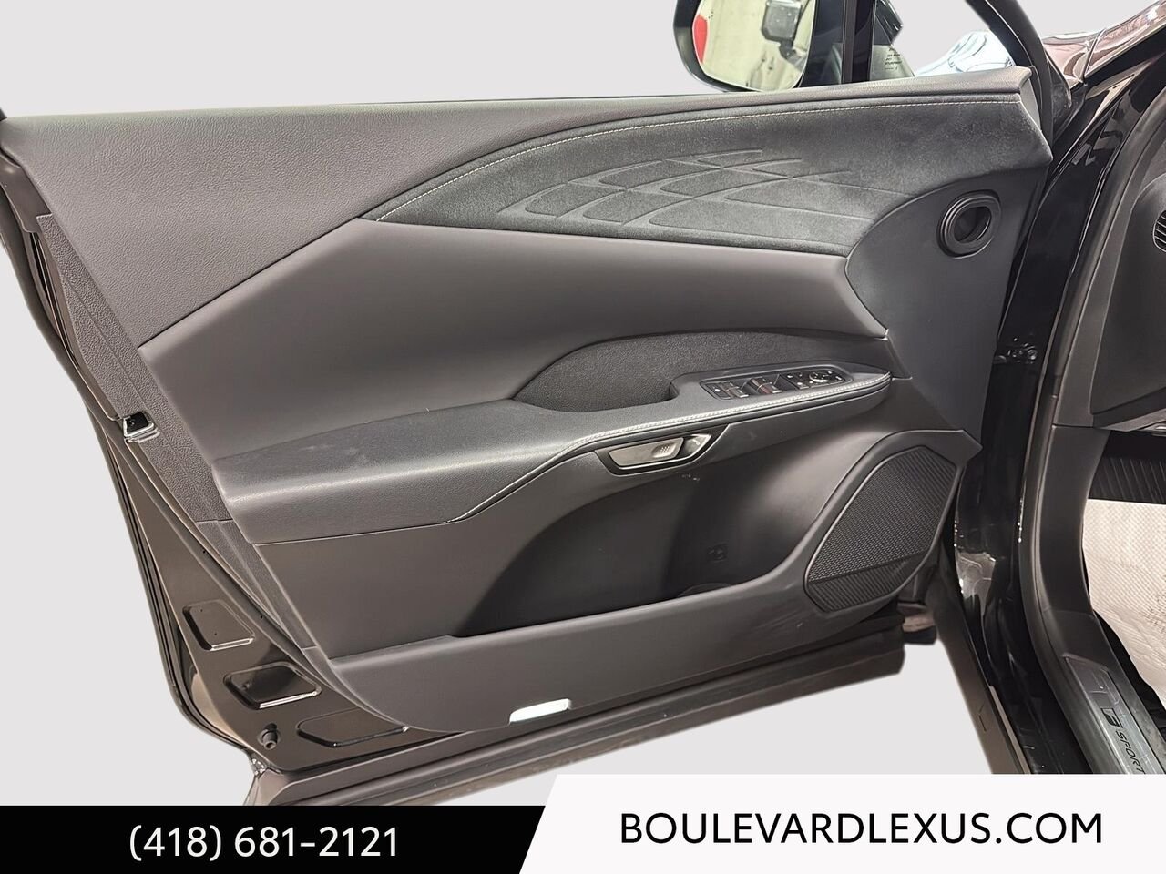 2024 Lexus RX Black Quebec - photo #7