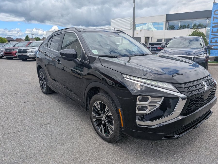 Mitsubishi Eclipse Cross GT S-AWC-CUIR-TOIT PANO-SIÈGES ET VOLANT CHAUFFANTS 2022 Noir