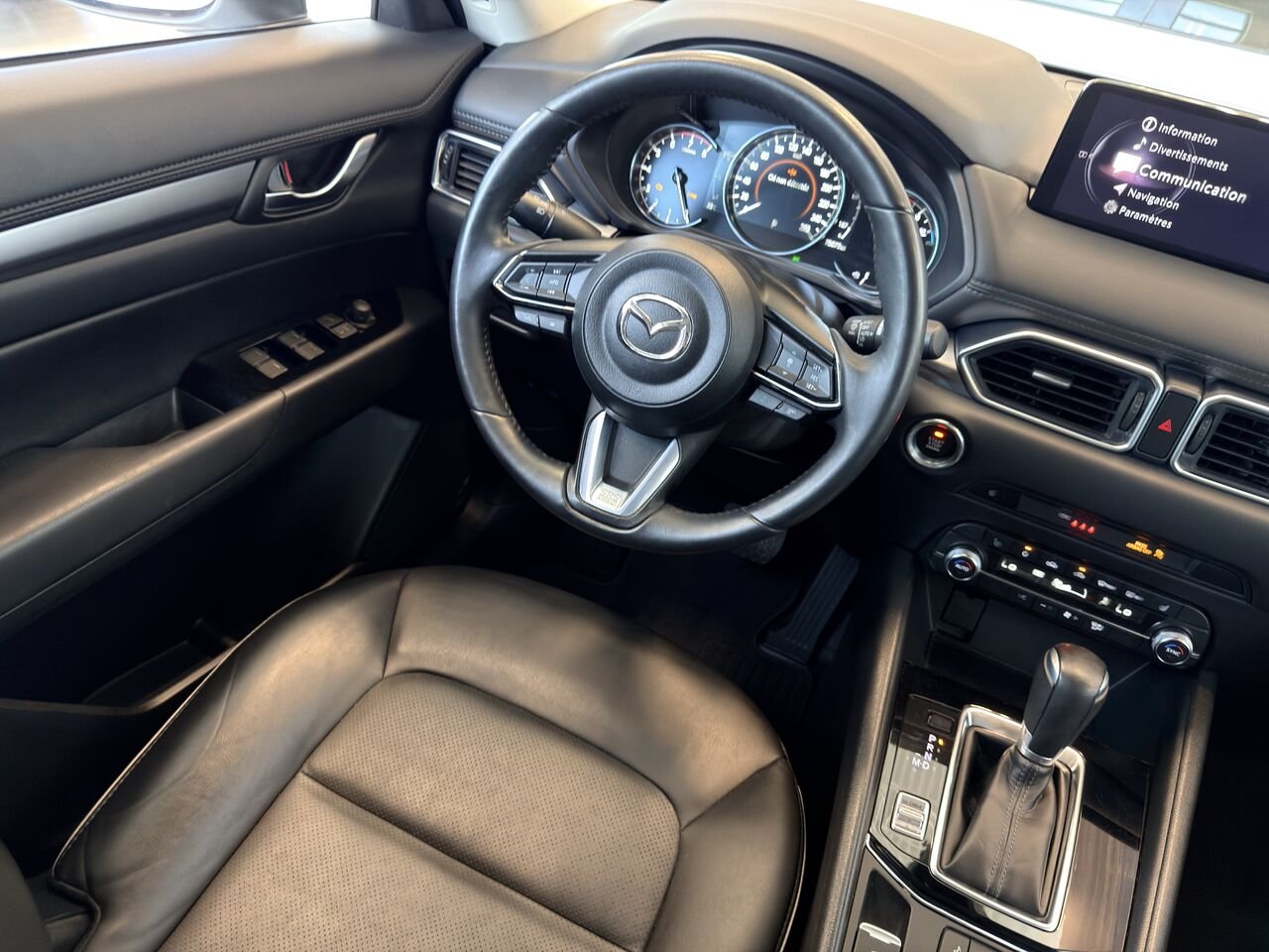 2024 Mazda CX-5 White Notre-Dame-des-Prairies - photo #14