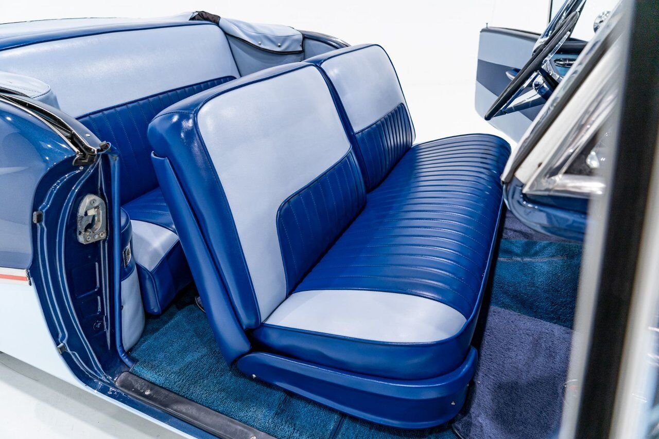 Buick Special 364/300HP NailHead 1 of only 2,056 | PRICE IN USD 1957 Bleu Montréal - photo #61