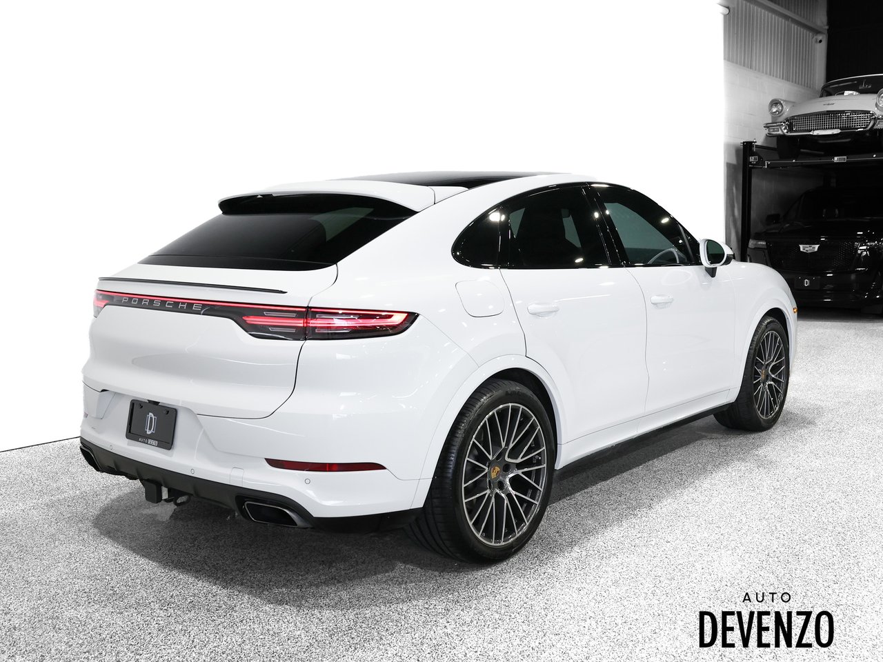 Porsche Cayenne 2021 Blanc Saint-Eustache - photo #1