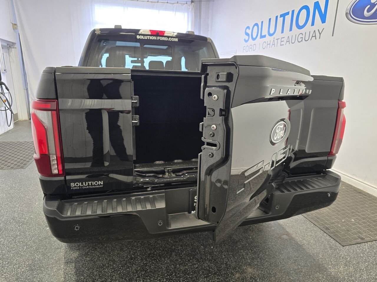 Ford F-150 PLATINUM SUPERCREW 4RM CAISSE DE 5,5 PI 2026 Noir agate métallisé Châteauguay - photo #2