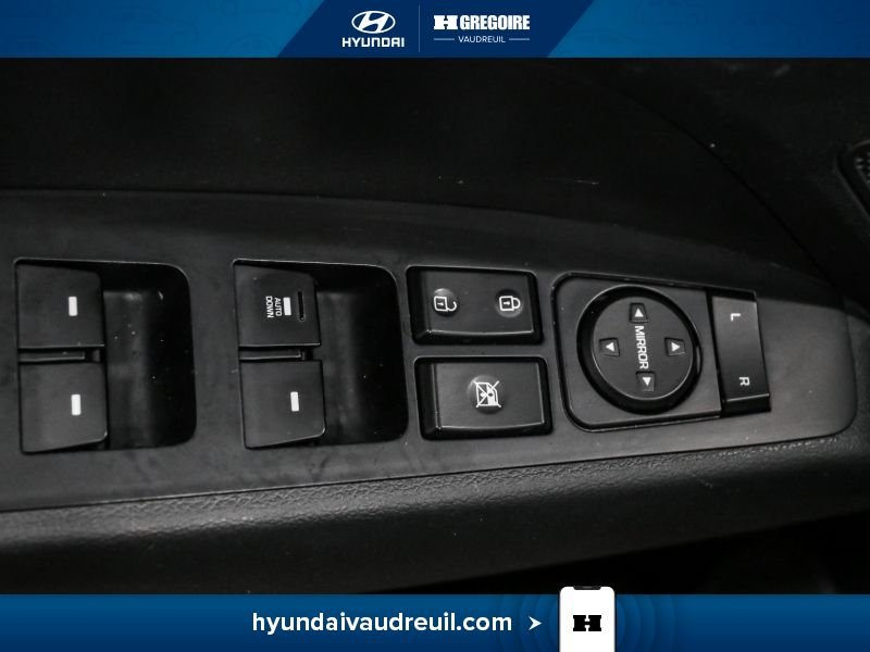 Hyundai Elantra 2020 Argent Saint-Eustache - photo #16