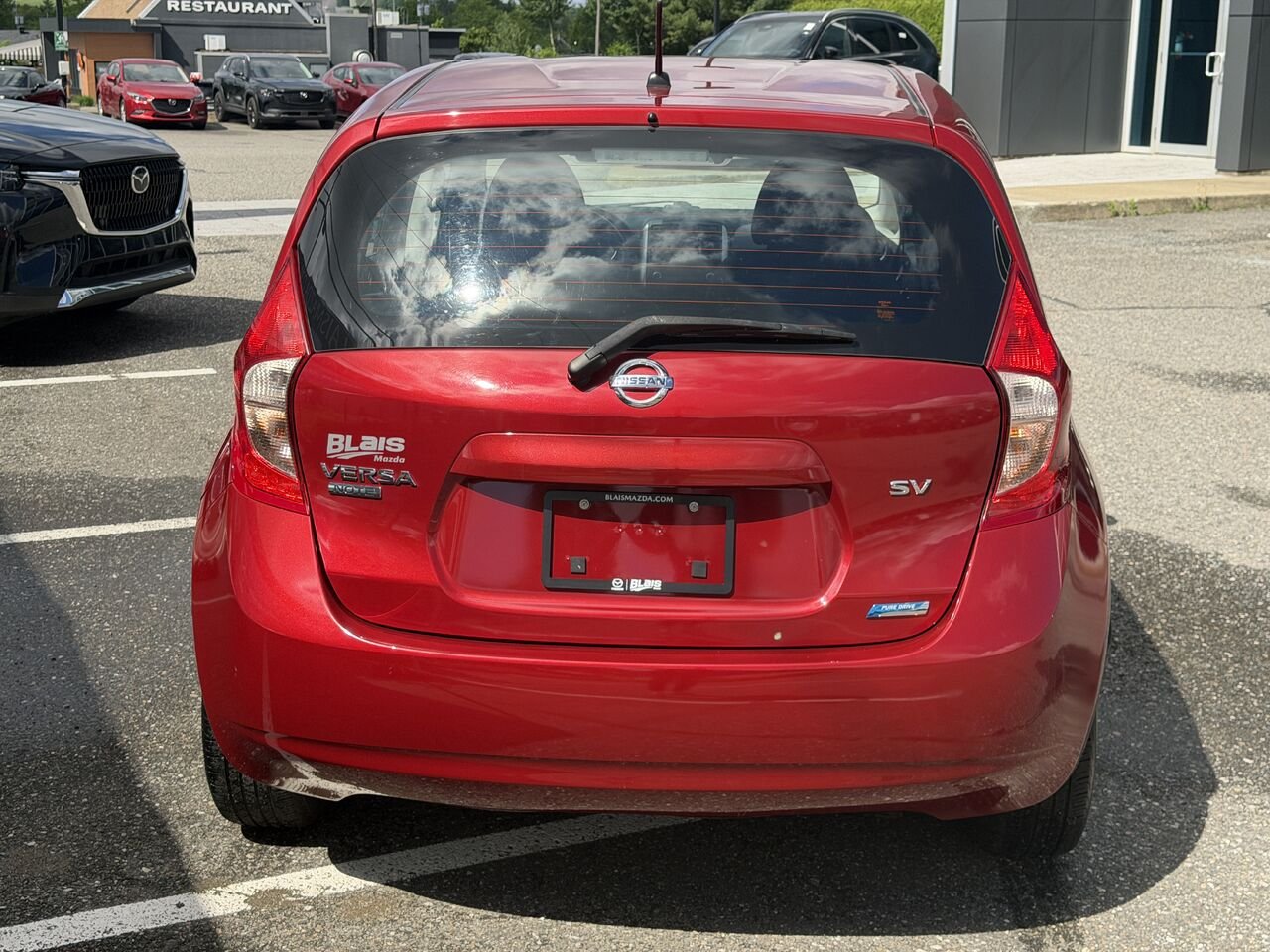 2014 Nissan Versa Note Red Ste-Marie - photo #4