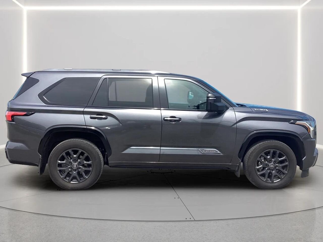Toyota Sequoia 2025 Gris Gatineau - photo #5