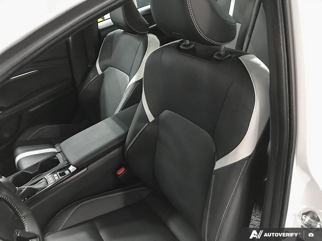 2025 Toyota Camry S2501988 | SE Upgrade White Edmonton - photo #19