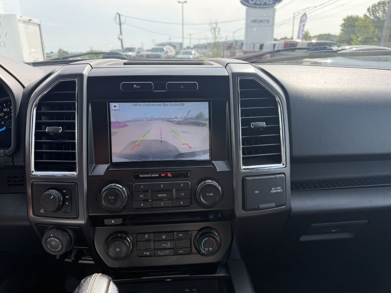 2016 Ford 150 XLT 302 White Montmagny - photo #10