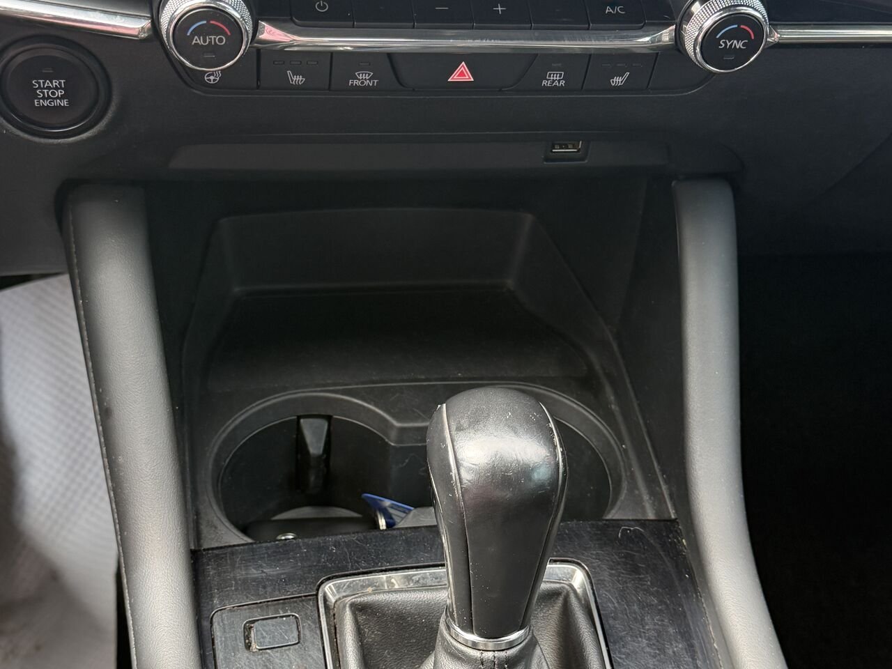 2020 Mazda Mazda3 Sport Red Ste-Marie - photo #17