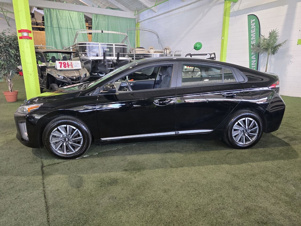 2021 Hyundai Ioniq Electric Black  - photo #2