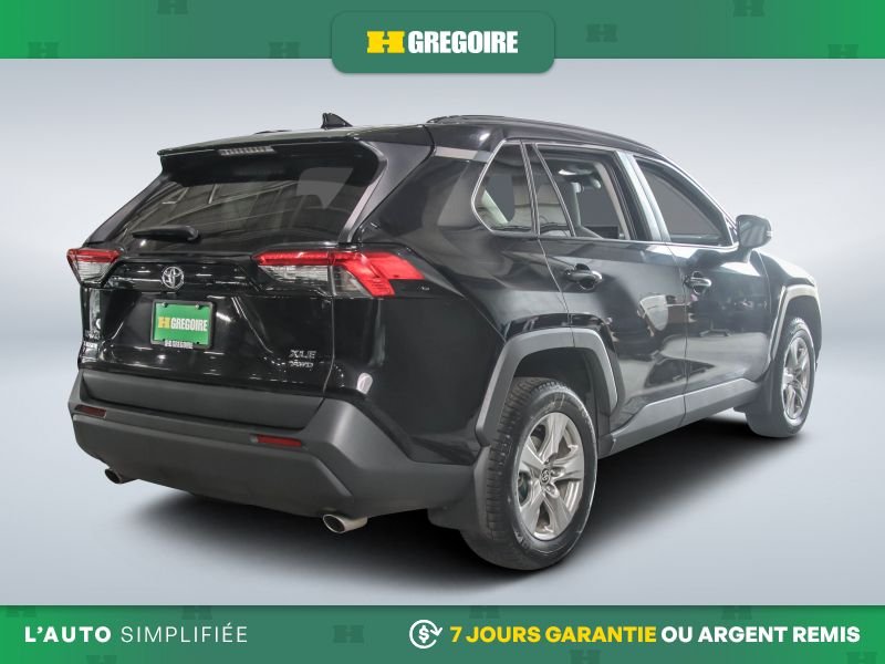 2022 Toyota Rav 4 Black Saint-Eustache - photo #7