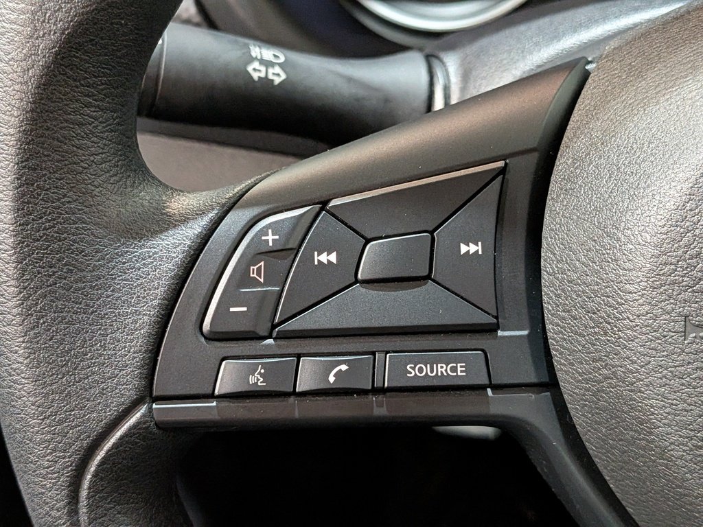 Nissan Kicks S FWD 2024 Noir Val-David - photo #14