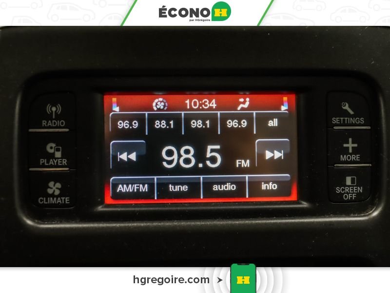 2015 Dodge Journey White Blainville - photo #15