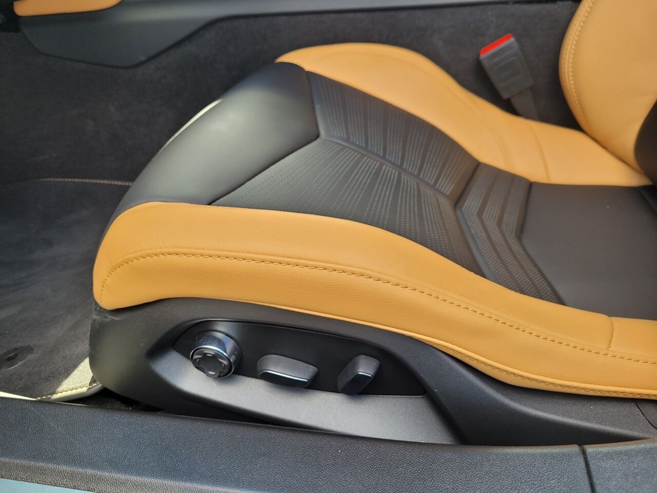 2024 Chevrolet Corvette Z06 cabriolet 2 portes avec 2LZ Grey Thetford Mines - photo #18