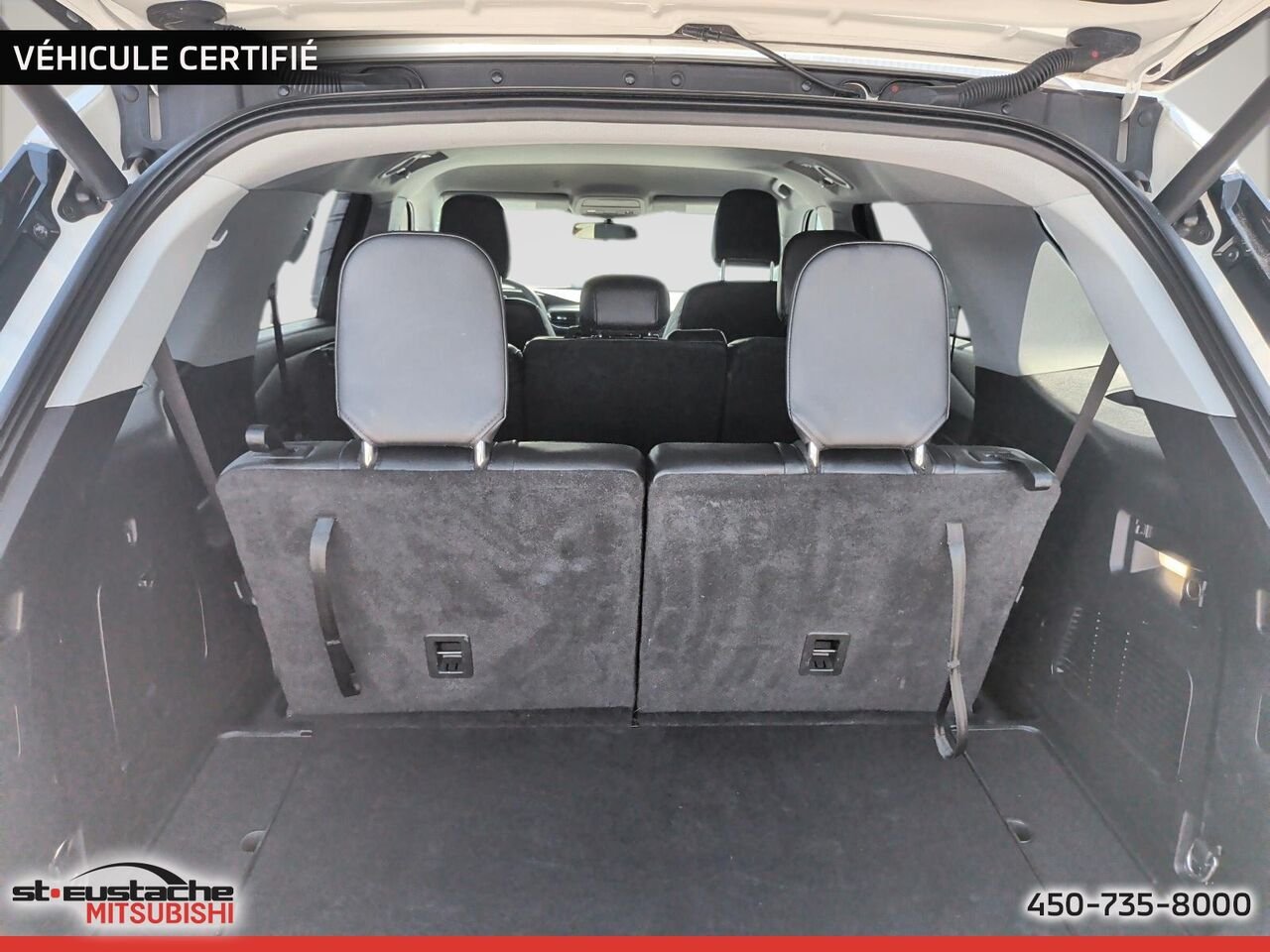 2022 Ford Explorer White Saint-Eustache - photo #5