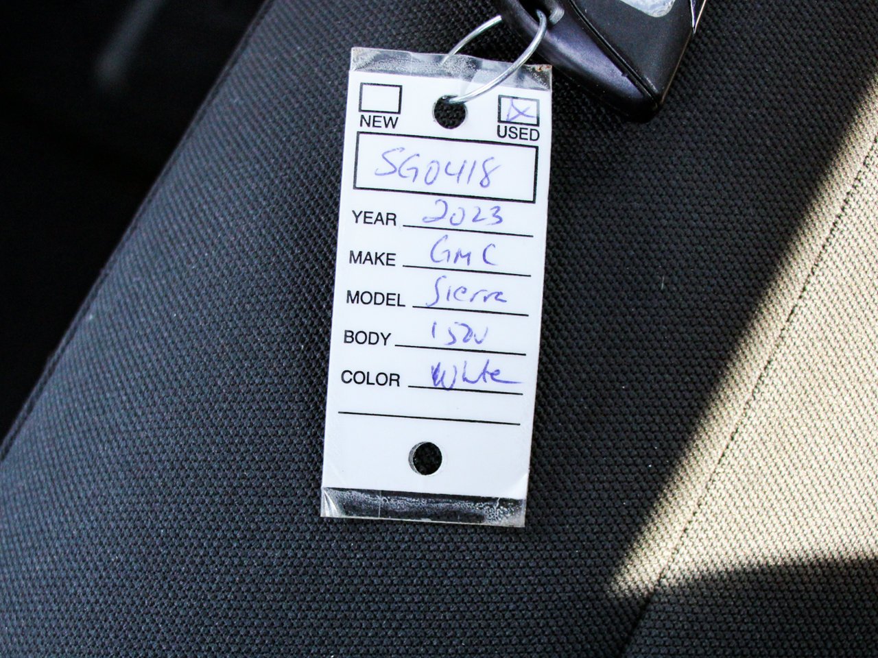 2023 GMC Sierra 1500 4WD Crew Cab 157 Pro White Sherwood Park - photo #32
