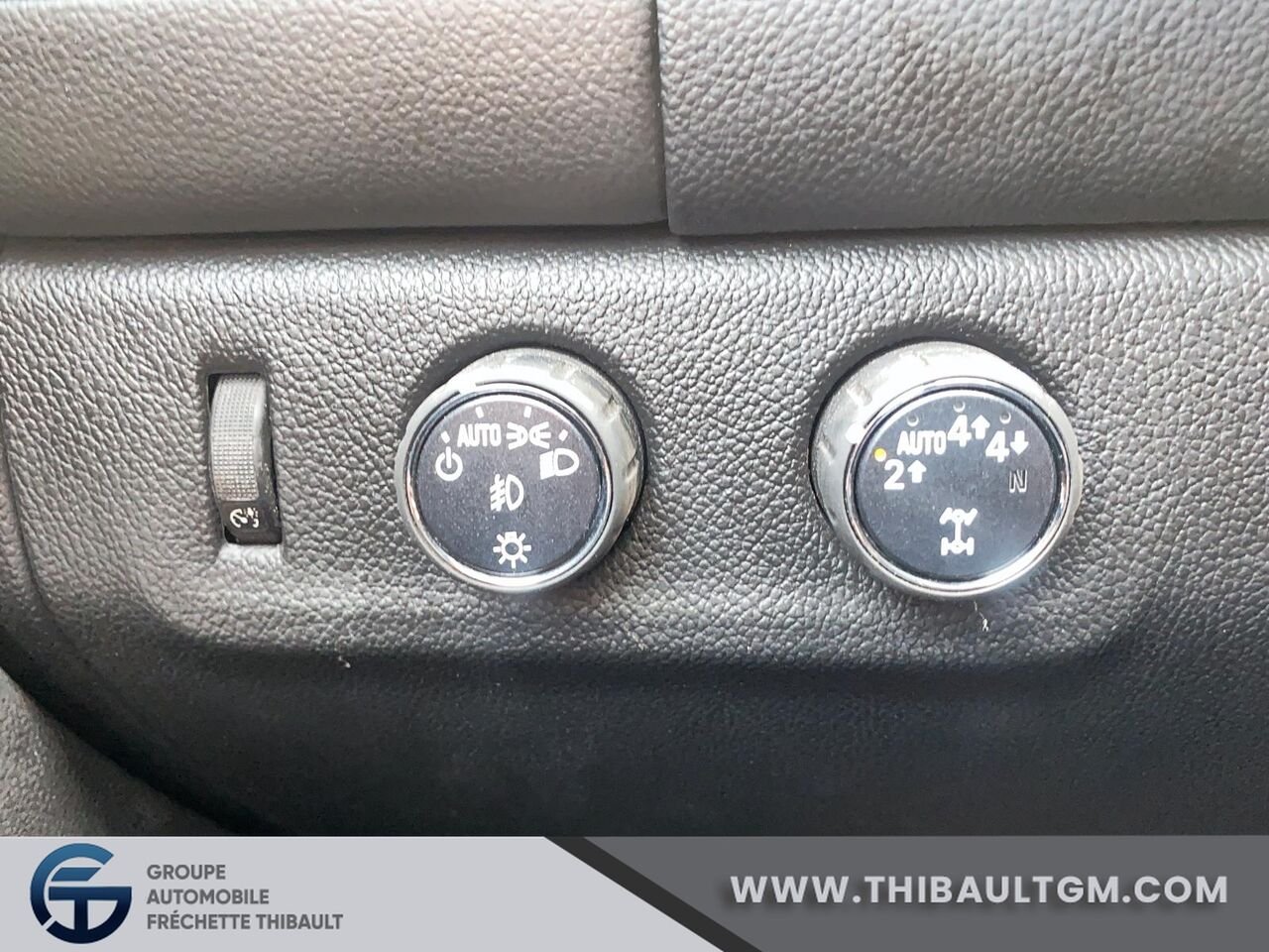GMC CANYON SLE SLE cabine multiplace 4RM, 140,5 po 2017 Blanc Montmagny - photo #15
