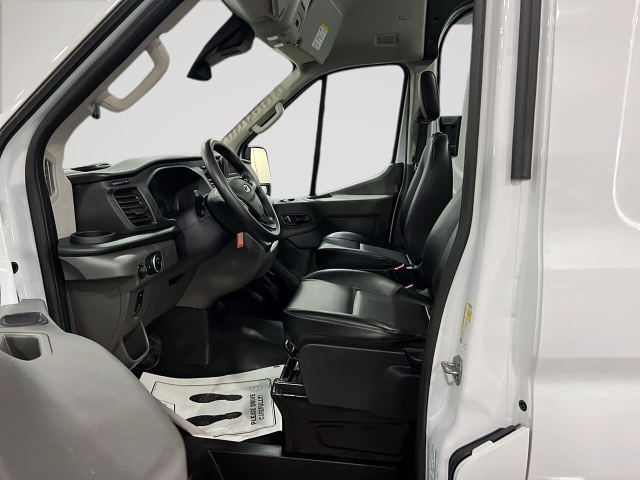 2025 Ford Transit T-250 TI Toit Surélevé White Québec - photo #8