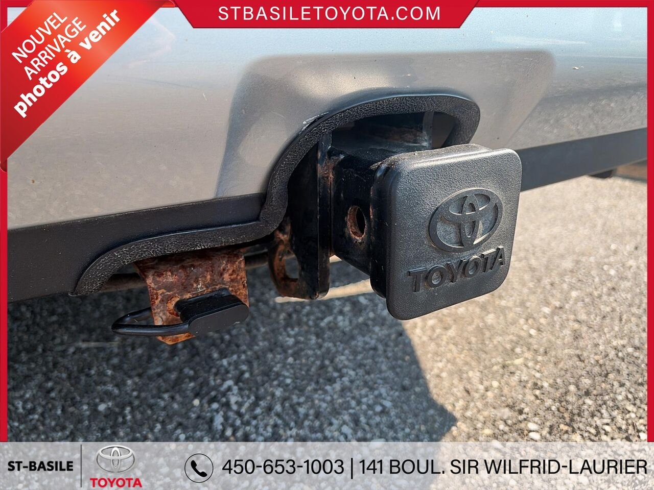 TOYOTA RAV4 2023 Blanc Saint-Basile-le-Grand - photo #11