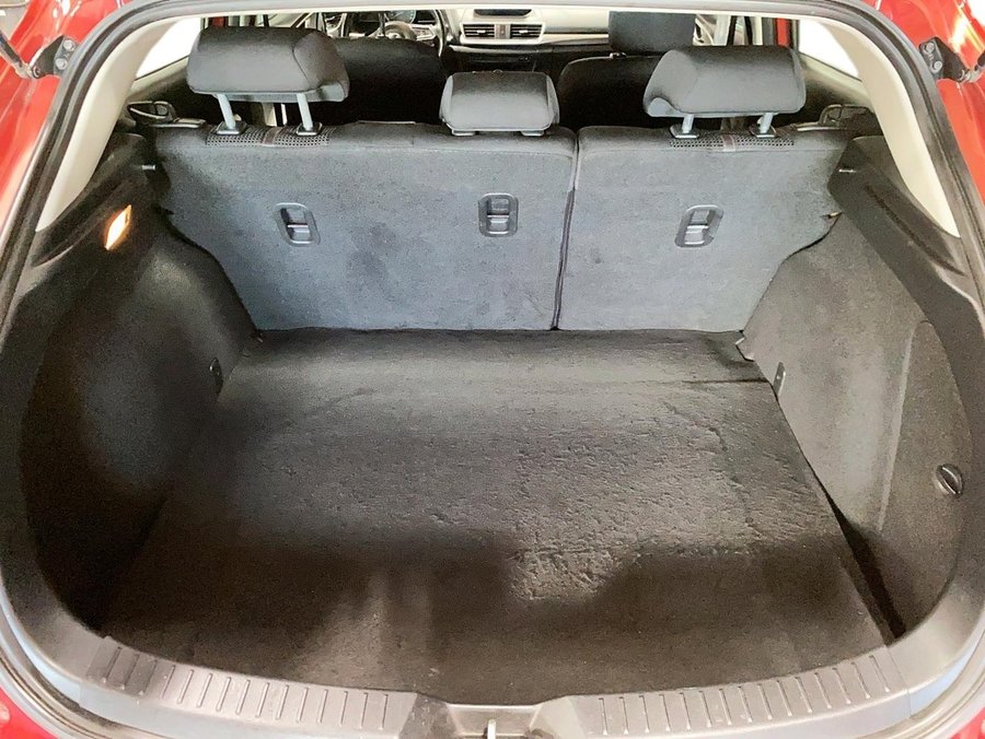 2018 Mazda Mazda3 Sport 2018 Red