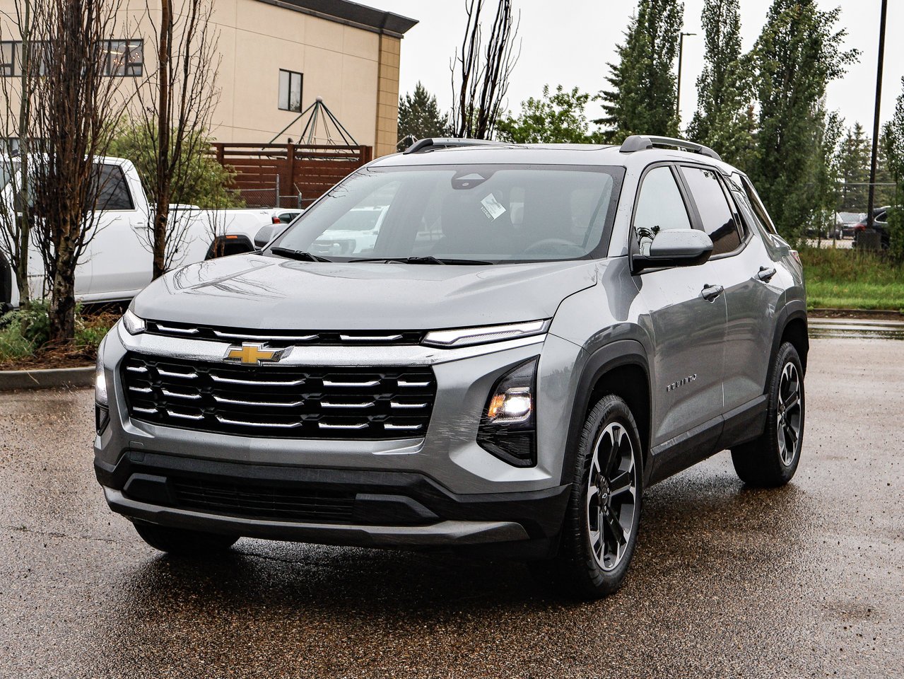 2026 Chevrolet Equinox AWD 4dr LT w/2LT Grey Sherwood Park - photo #3