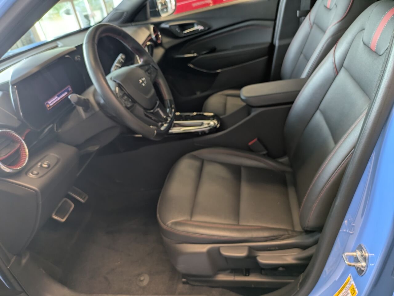 2024 Chevrolet Trax Blue Gatineau - photo #14