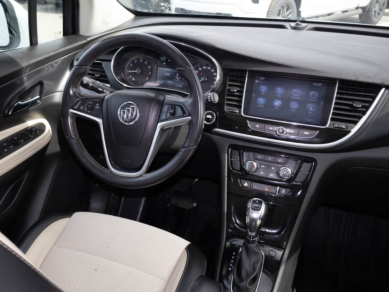 2020 Buick Encore AWD 4dr Preferred White Sherwood Park - photo #28