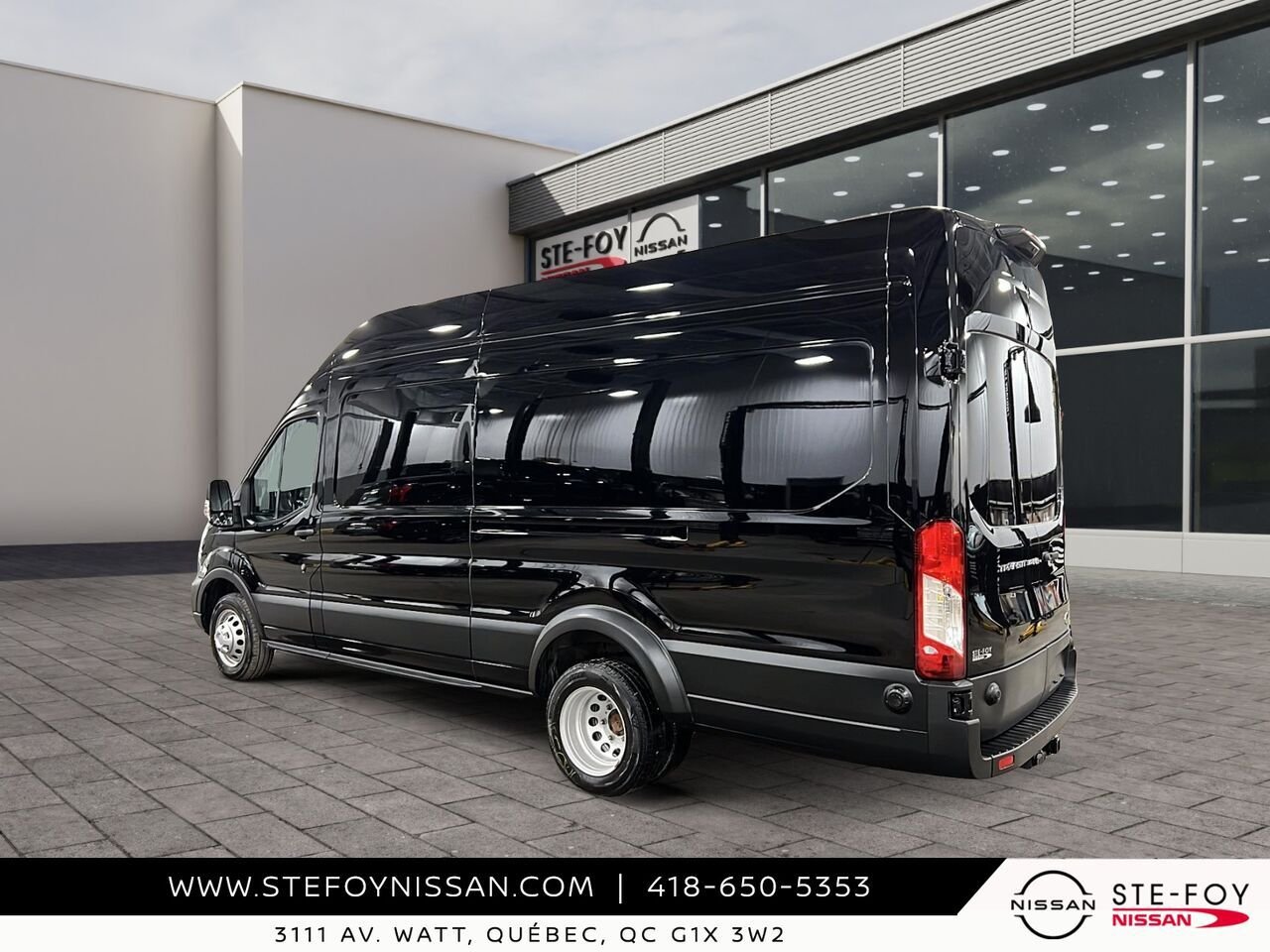 Ford Transit fourgon utilitaire 2025 Noir Ste-Foy - photo #3