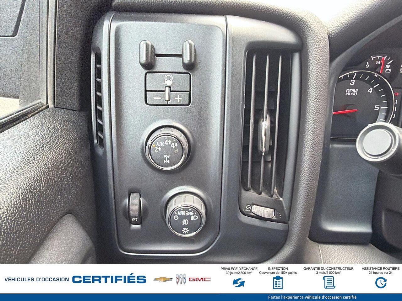 2018 GMC SIERRA K1500 Cabine double 4RM 143,5 po Black Montmagny - photo #14