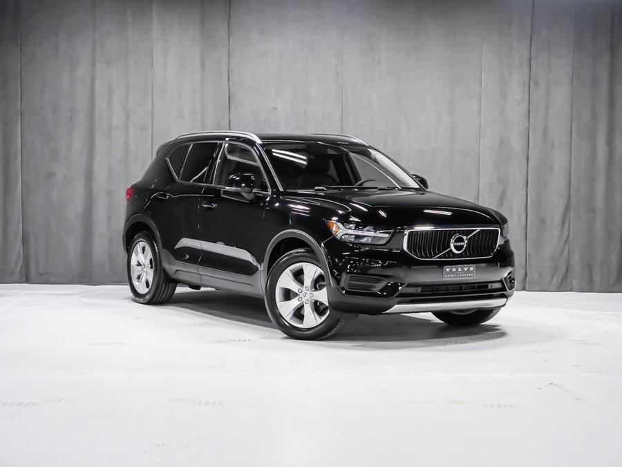 Volvo XC40 T4 MOMENTUM CLIMATE 2022 NOIR SOLID