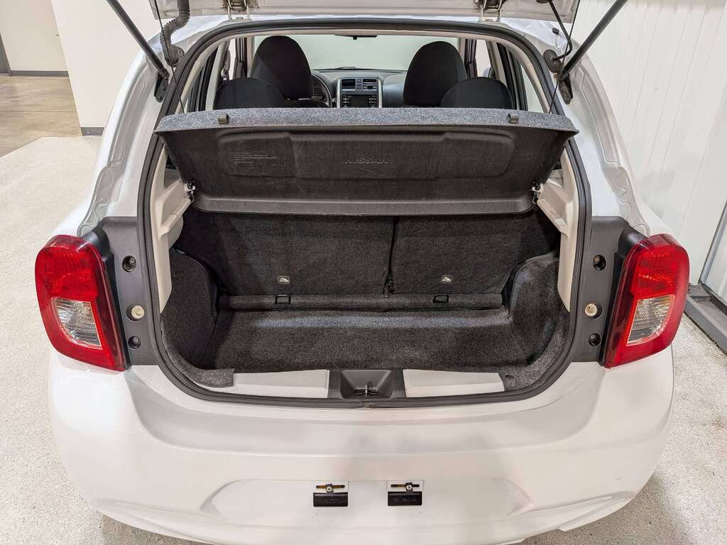 2015 Nissan Micra 4dr HB Man SR White Val-David - photo #8