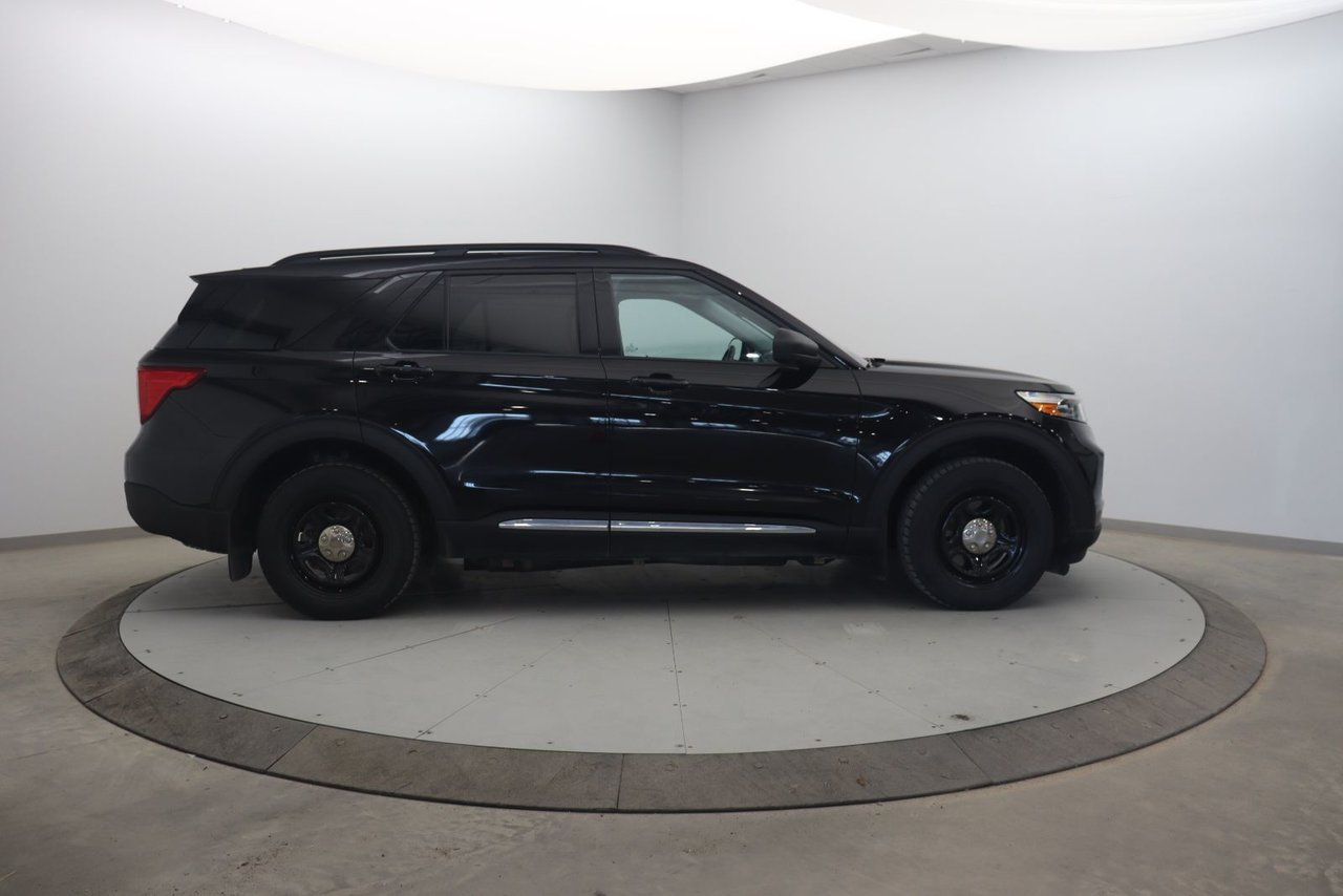 2023 Ford Explorer VIN 1FMSK8DH5PGA16385 Black Chicoutimi - photo #2