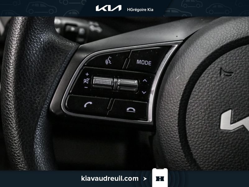2022 Kia Seltos Blue Laval - photo #13
