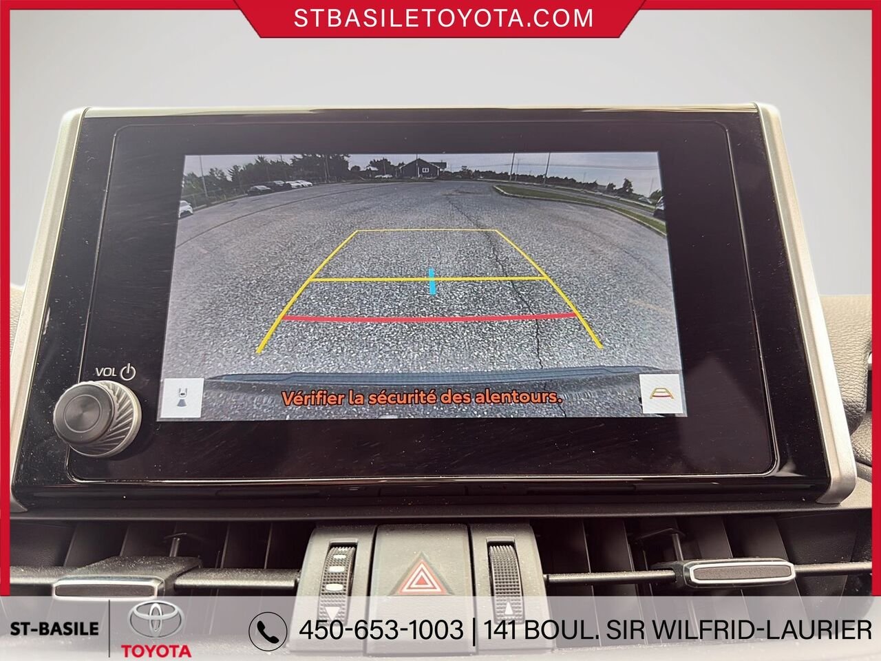 2024 TOYOTA RAV4 PRIME Black Saint-Basile-le-Grand - photo #19