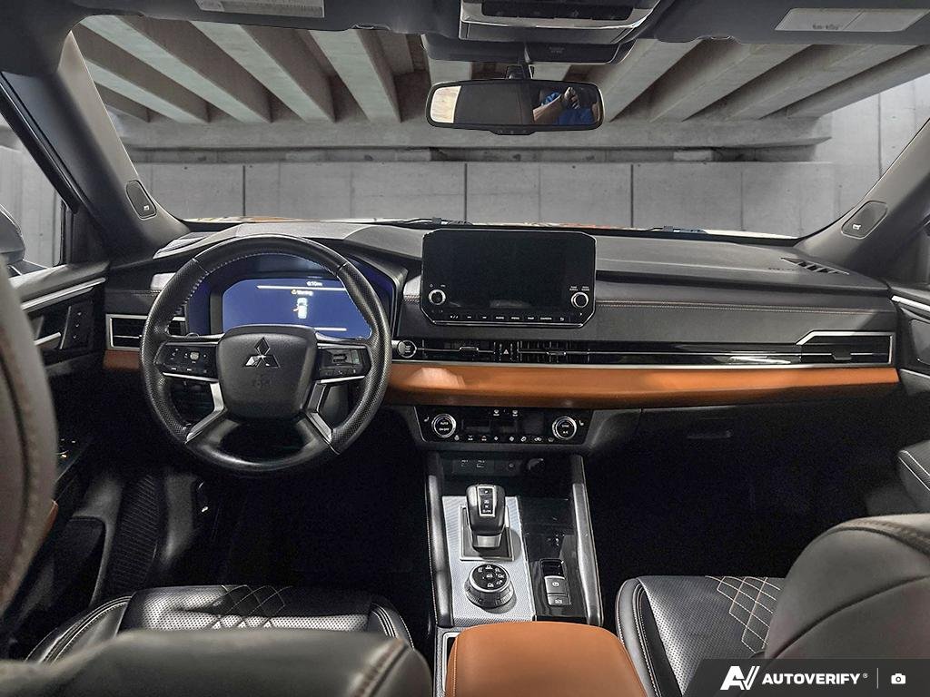 2024 Mitsubishi Outlander 2601528A | GT Premium gray Edmonton - photo #22