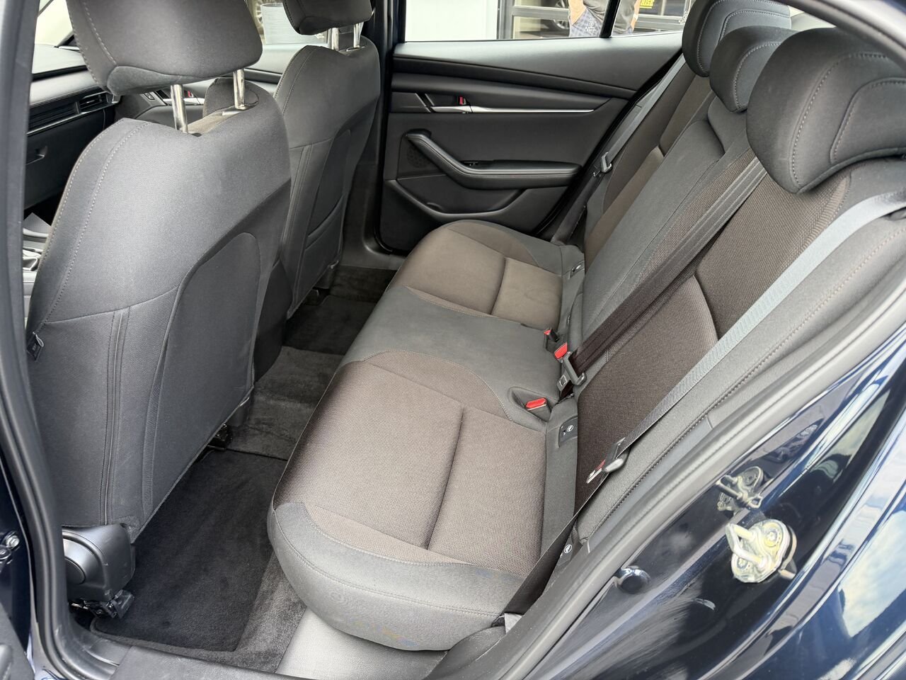 Mazda Mazda3 2025 Bleu Lac Mégantic - photo #10