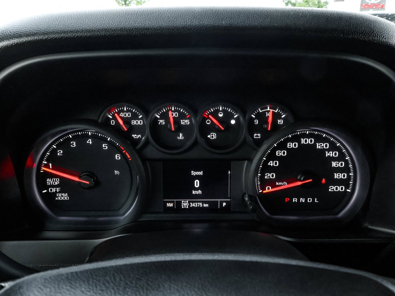 2025 Chevrolet Silverado 1500 4WD Crew Cab 147 Custom White Sherwood Park - photo #22