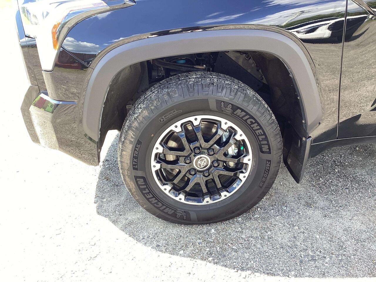 TOYOTA TUNDRA HYBRIDE CREWMAX LIMITED 2024 Noir Gatineau - photo #10