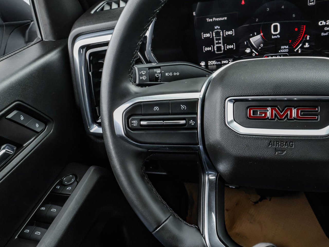 2024 GMC Canyon 4WD Crew Cab Elevation White Sherwood Park - photo #21