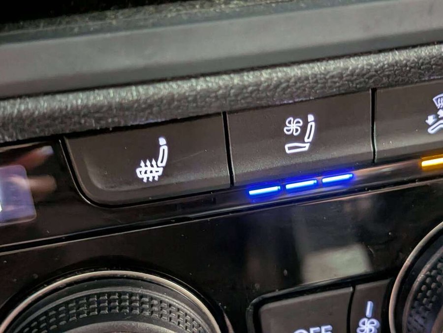 2019 Volkswagen Jetta Grey