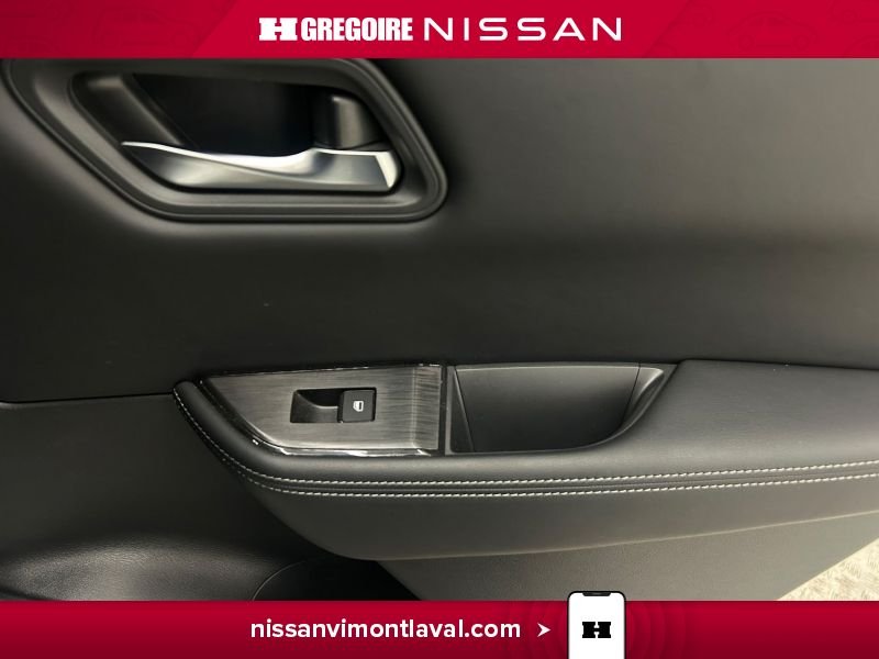 2024 Nissan Rogue White Saint-Eustache - photo #13