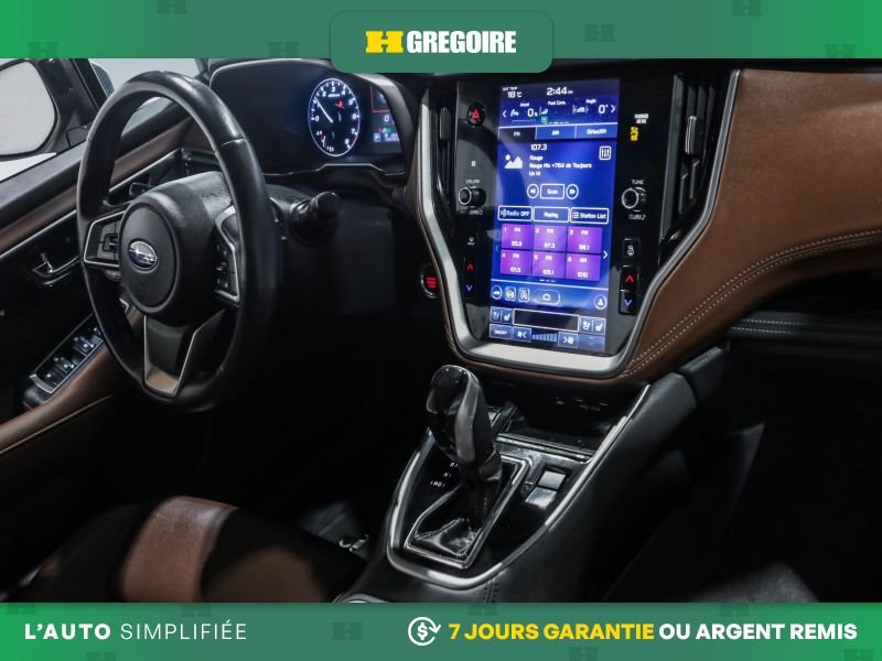 Subaru Outback 2022 Blanc Laval - photo #25