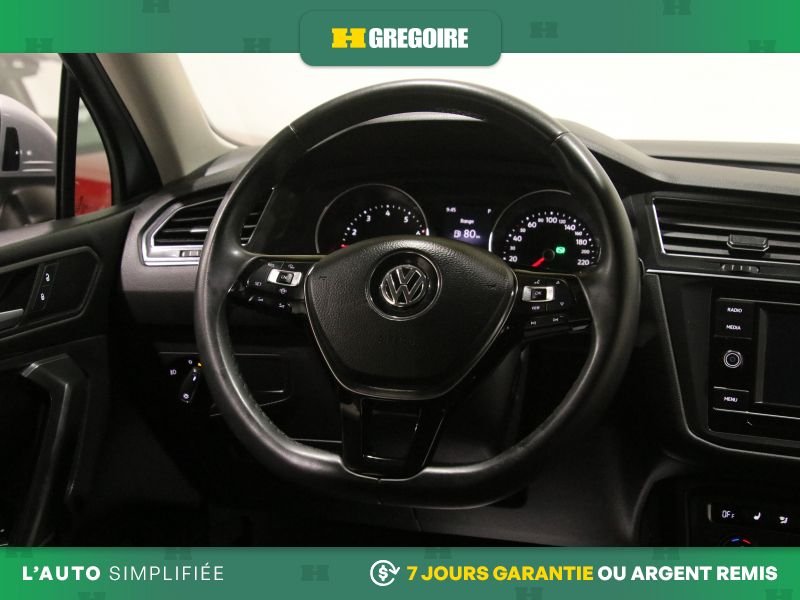 2020 Volkswagen Tiguan Silver Laval - photo #17