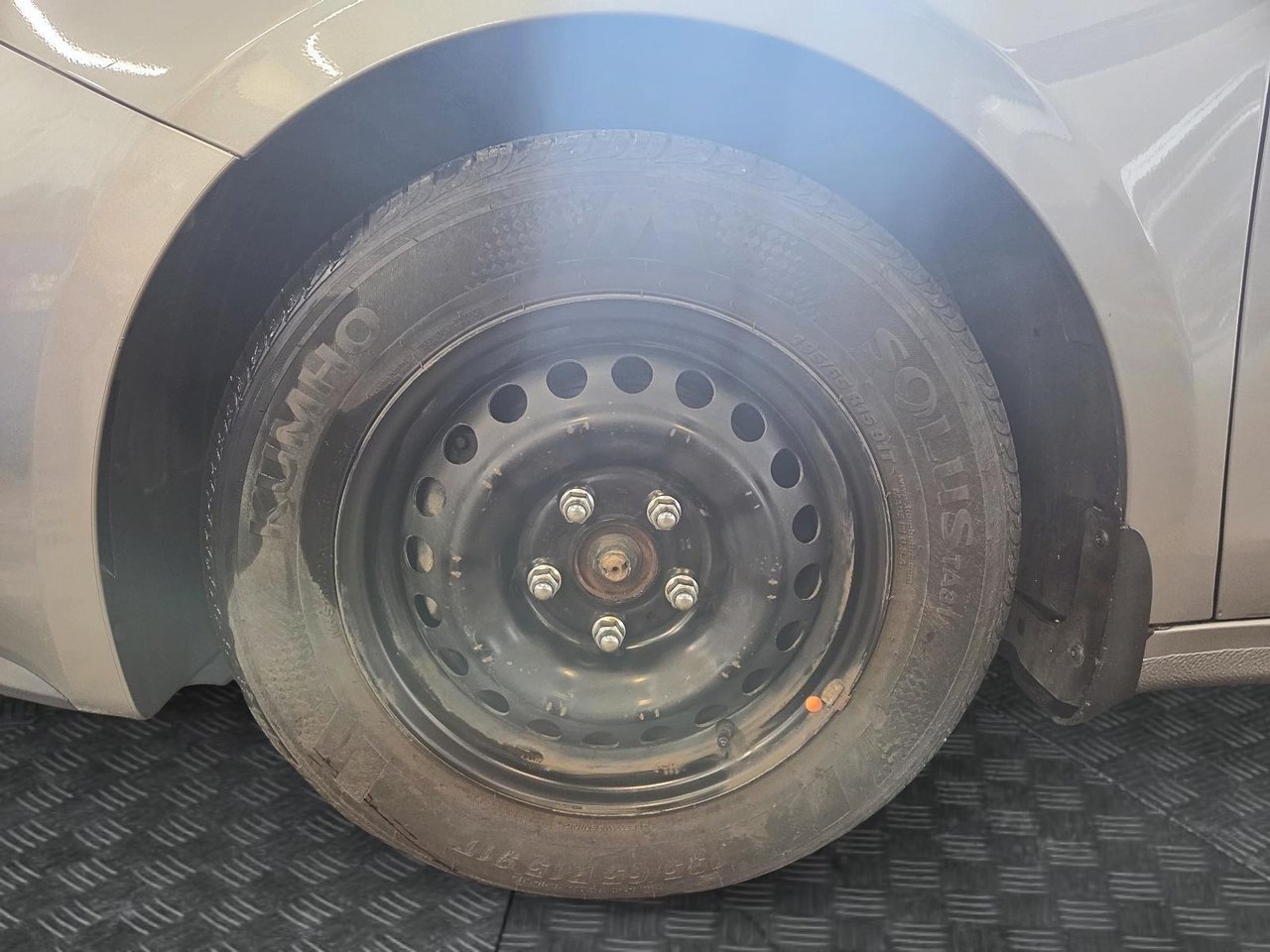 Kia Forte NIV 3KPF24AD5ME321686 2021 Gris Chicoutimi - photo #8
