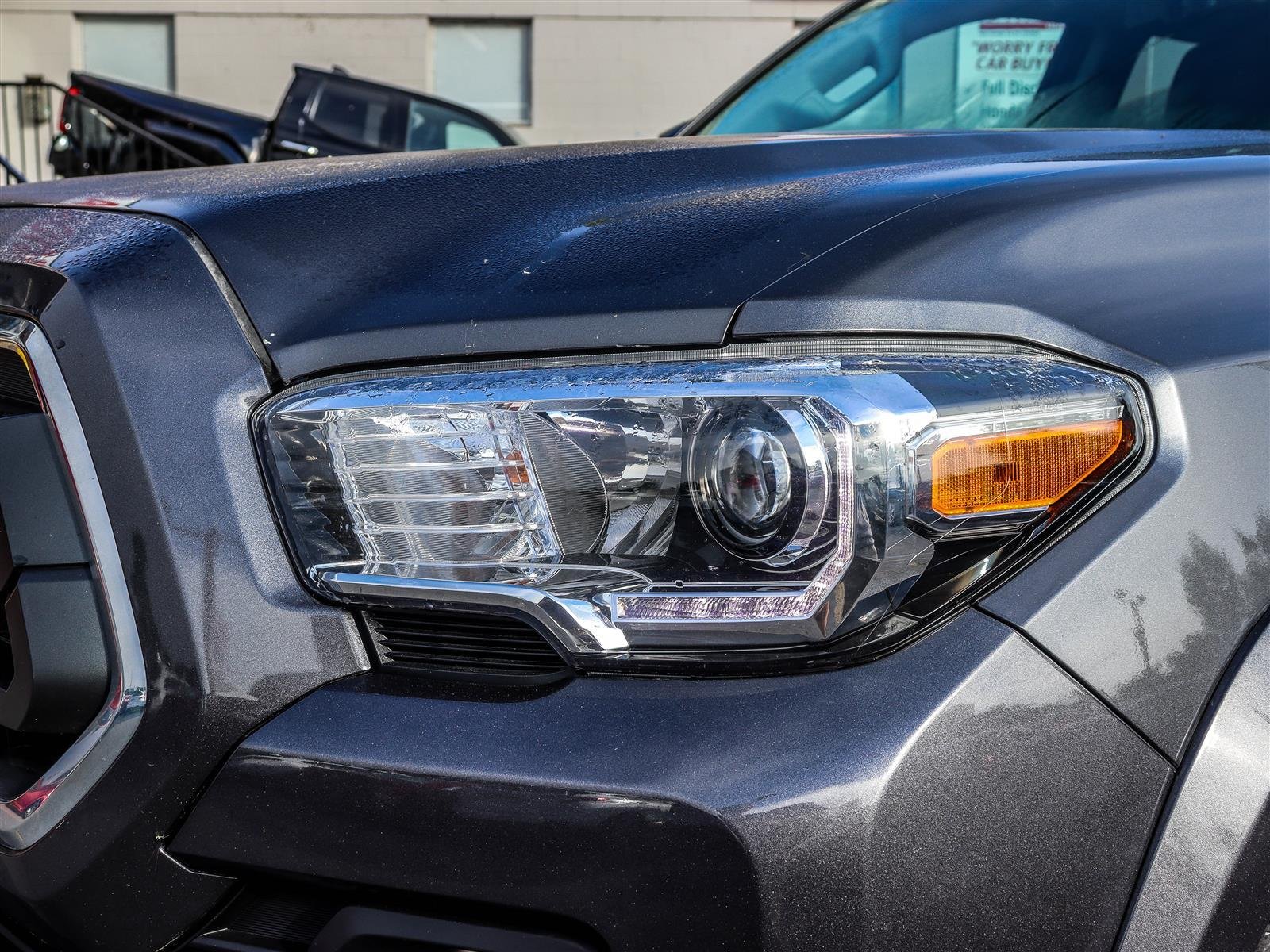 Toyota Tacoma 2022 Grey Ottawa & Gatineau - photo #19