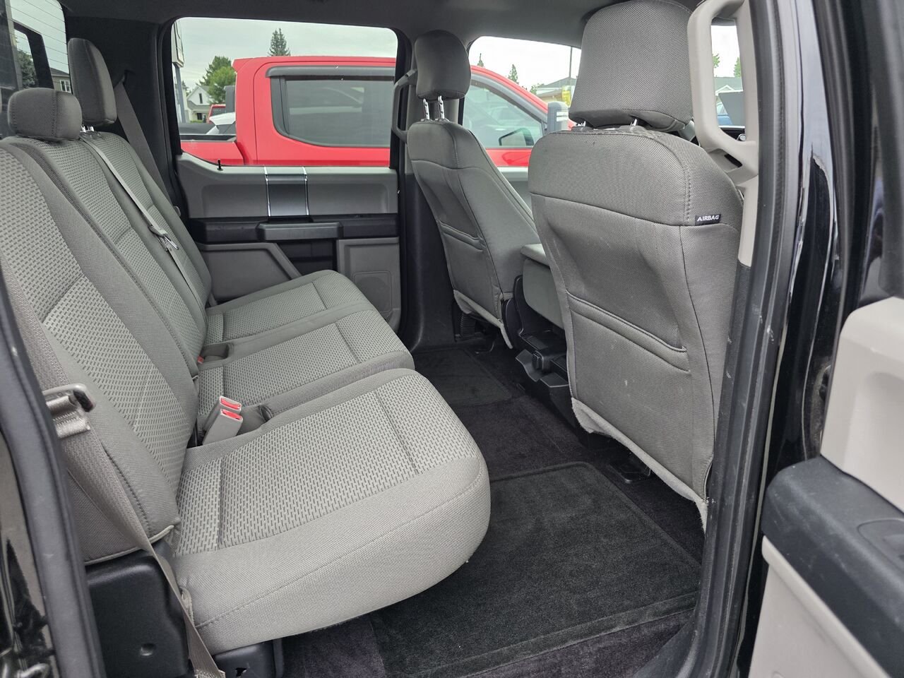 2016 Ford F-150 Cab SuperCrew 4RM 157 po XLT Black Rouyn-Noranda - photo #19