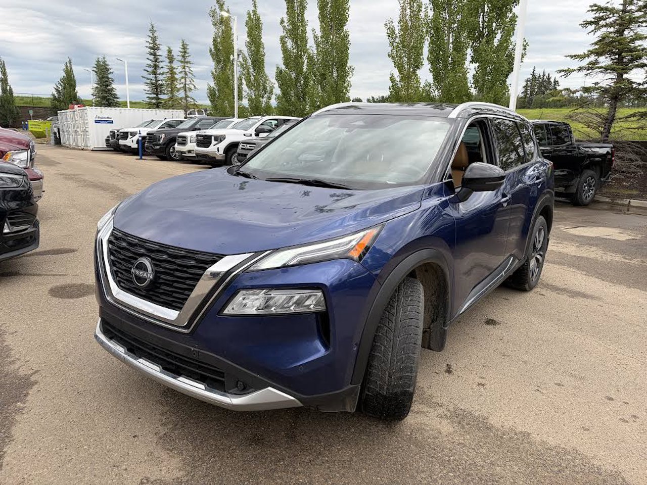2023 Nissan Rogue AWD Platinum Blue Sherwood Park - photo #2