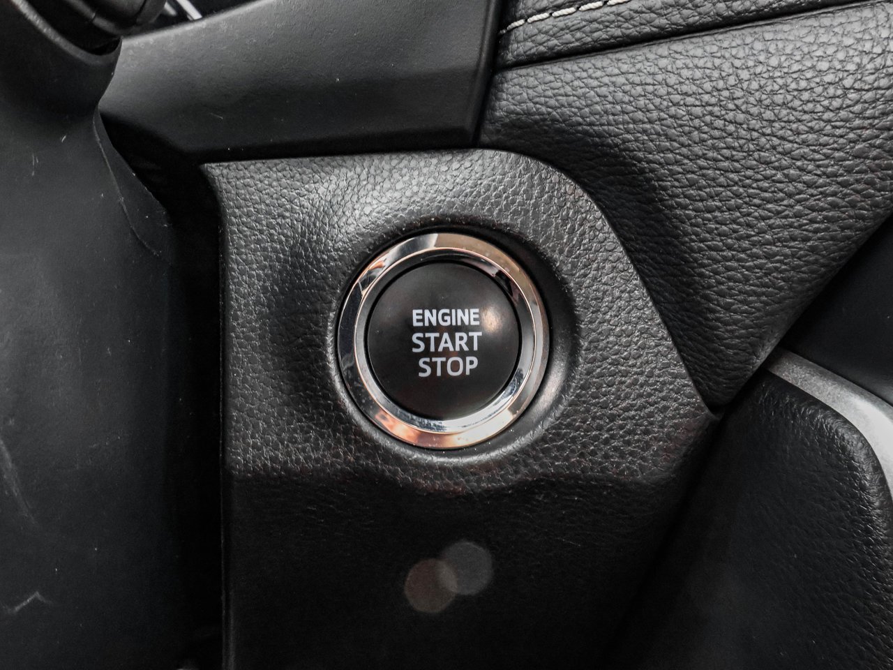 2024 Toyota RAV4 XLE AWD Blue Sherwood Park - photo #24